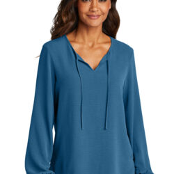 Women's Textured Crepe Blouse Thumbnail